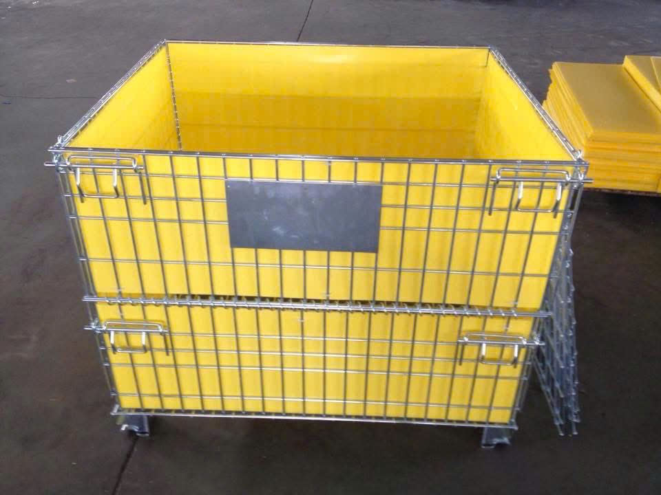 lồng sắt tấm lót vàng