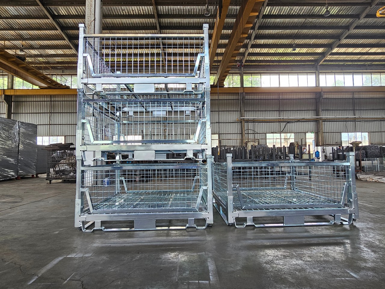 pallet lưới thép