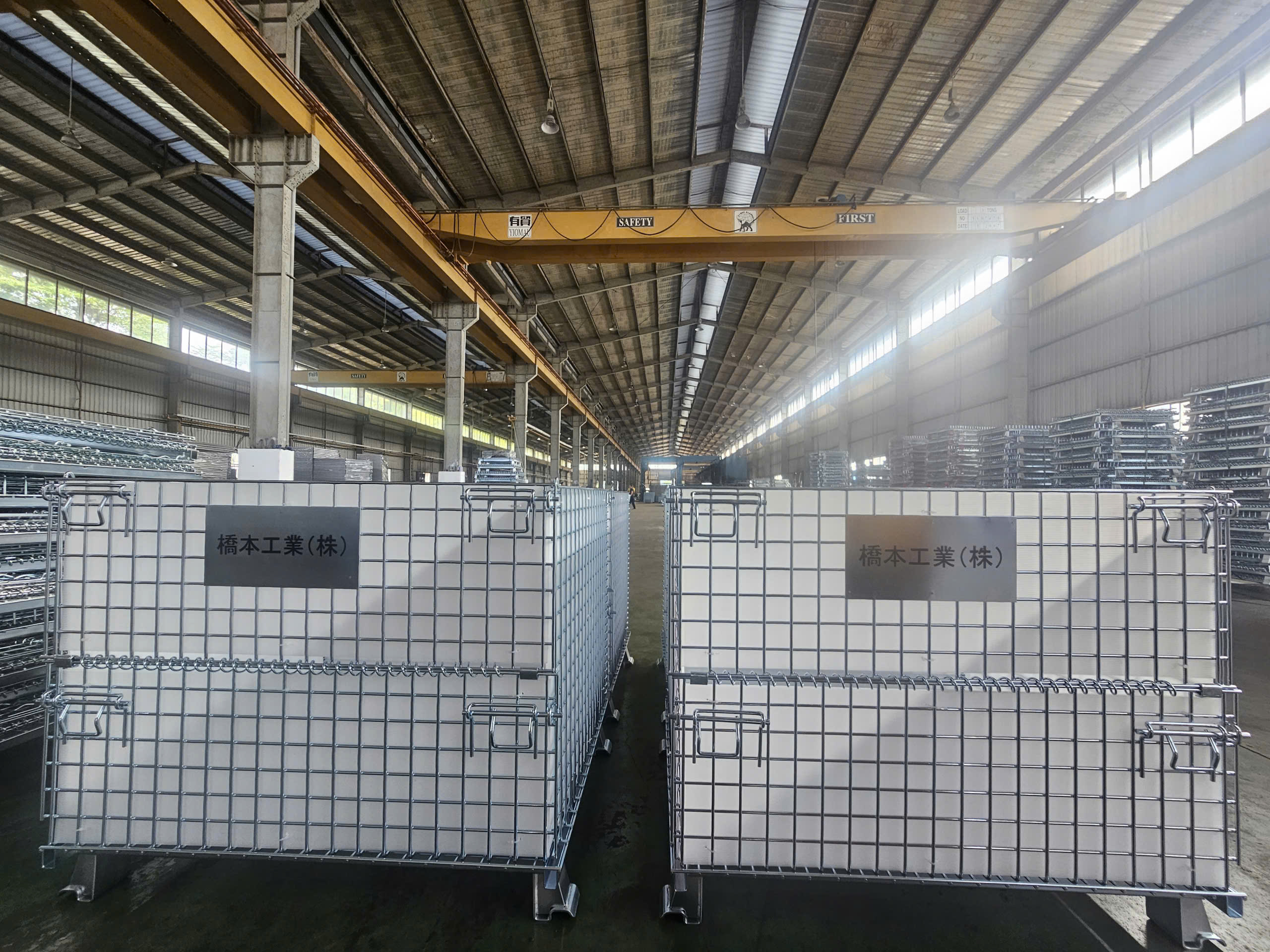 lồng sắt chịu tải nặng